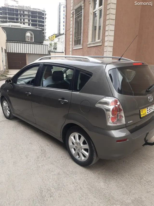 Toyota Corolla Verso 2006 · 1.8 MT