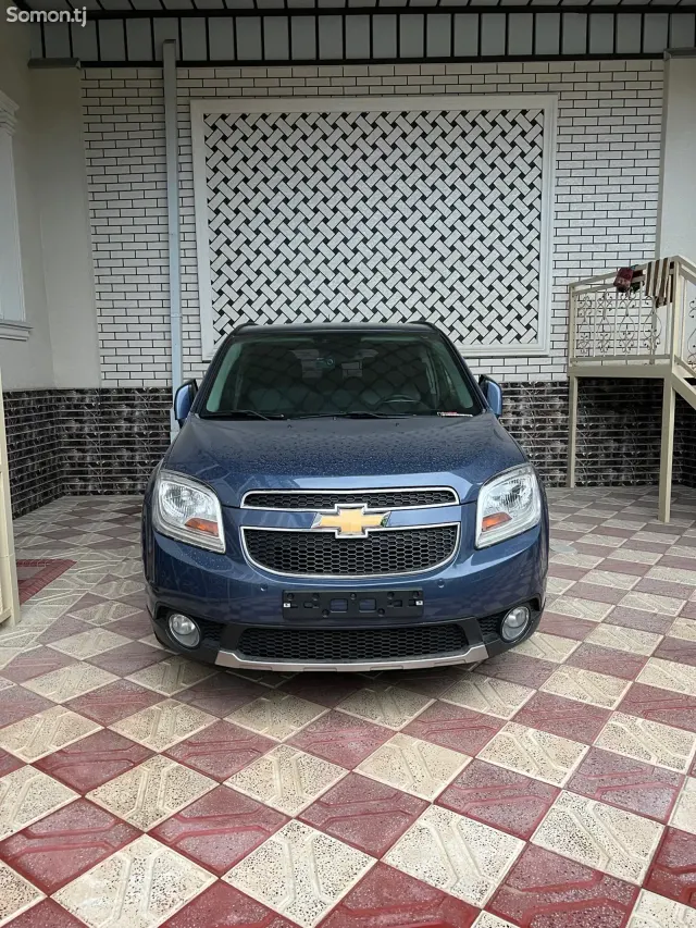 Chevrolet Orlando 2015 · 2.0 AT