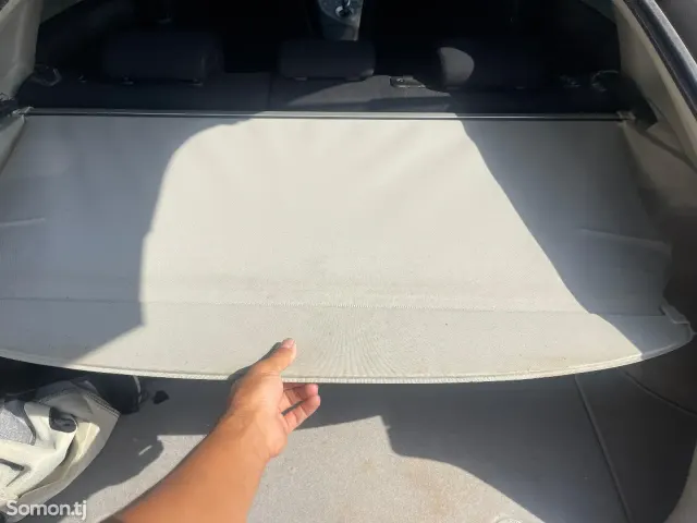 Toyota Prius 2014 · 1.8 AT