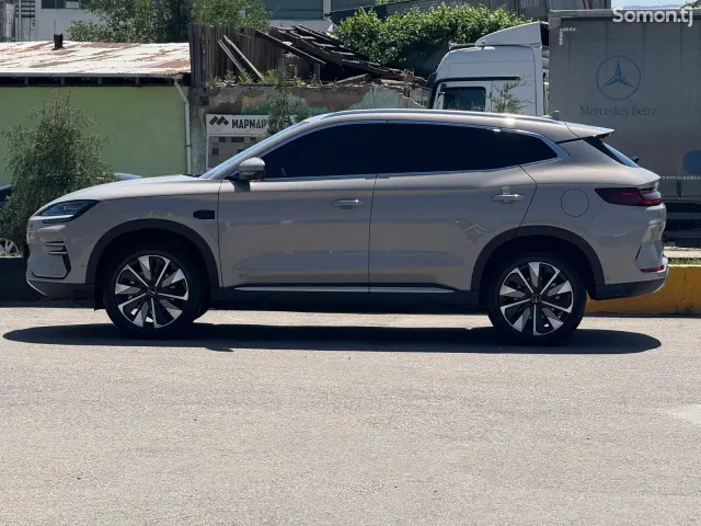BYD Song Plus 2025 · 2.0 AT