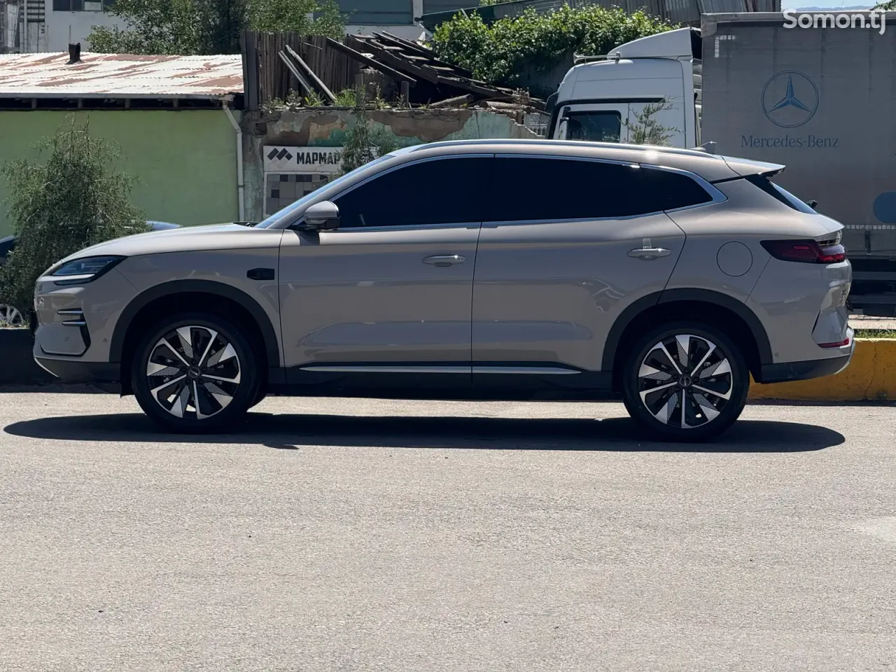 BYD Song Plus 2025 · 2.0 AT