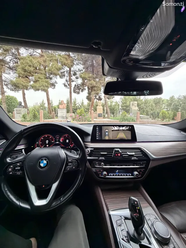 BMW 5 series 2017 · 2.0 AT