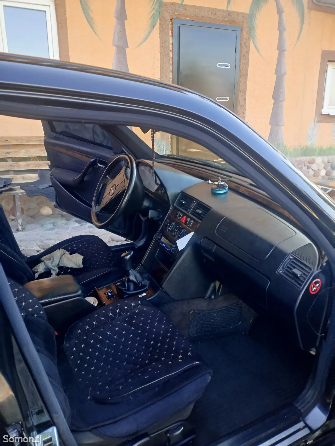 Mercedes-Benz C class 2000 · 1.8 MT