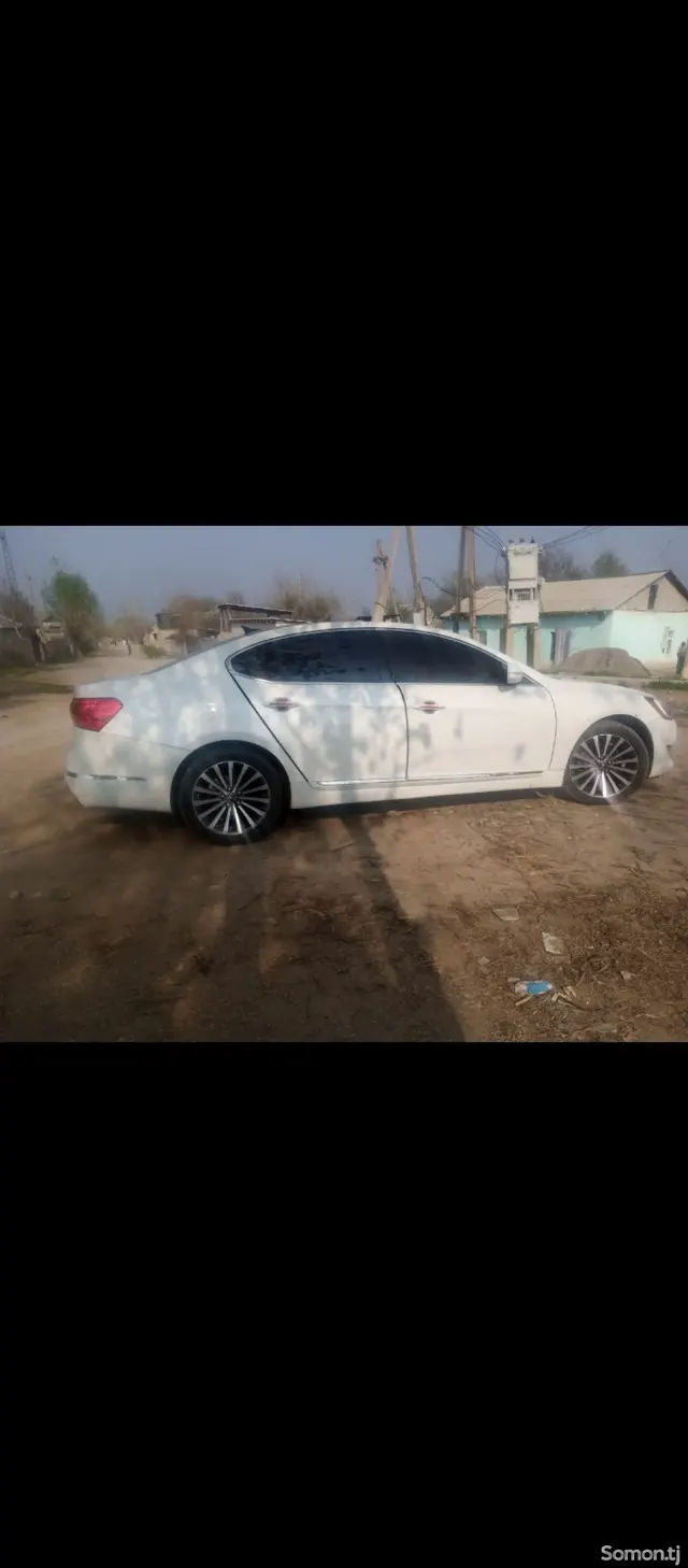 Kia K7 2012 · 2.4 AT
