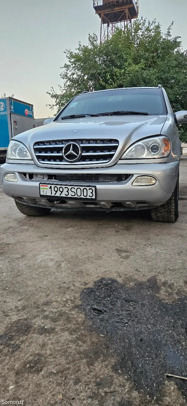 Mercedes-Benz ML class 2002 · 2.7 AT