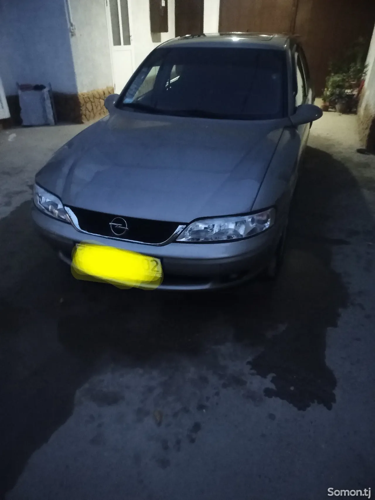 Opel Vectra B 1995 · 1.6 MT