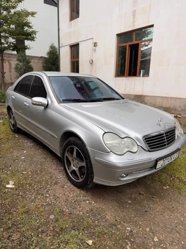 Mercedes-Benz C class 2001 · 2.0 MT
