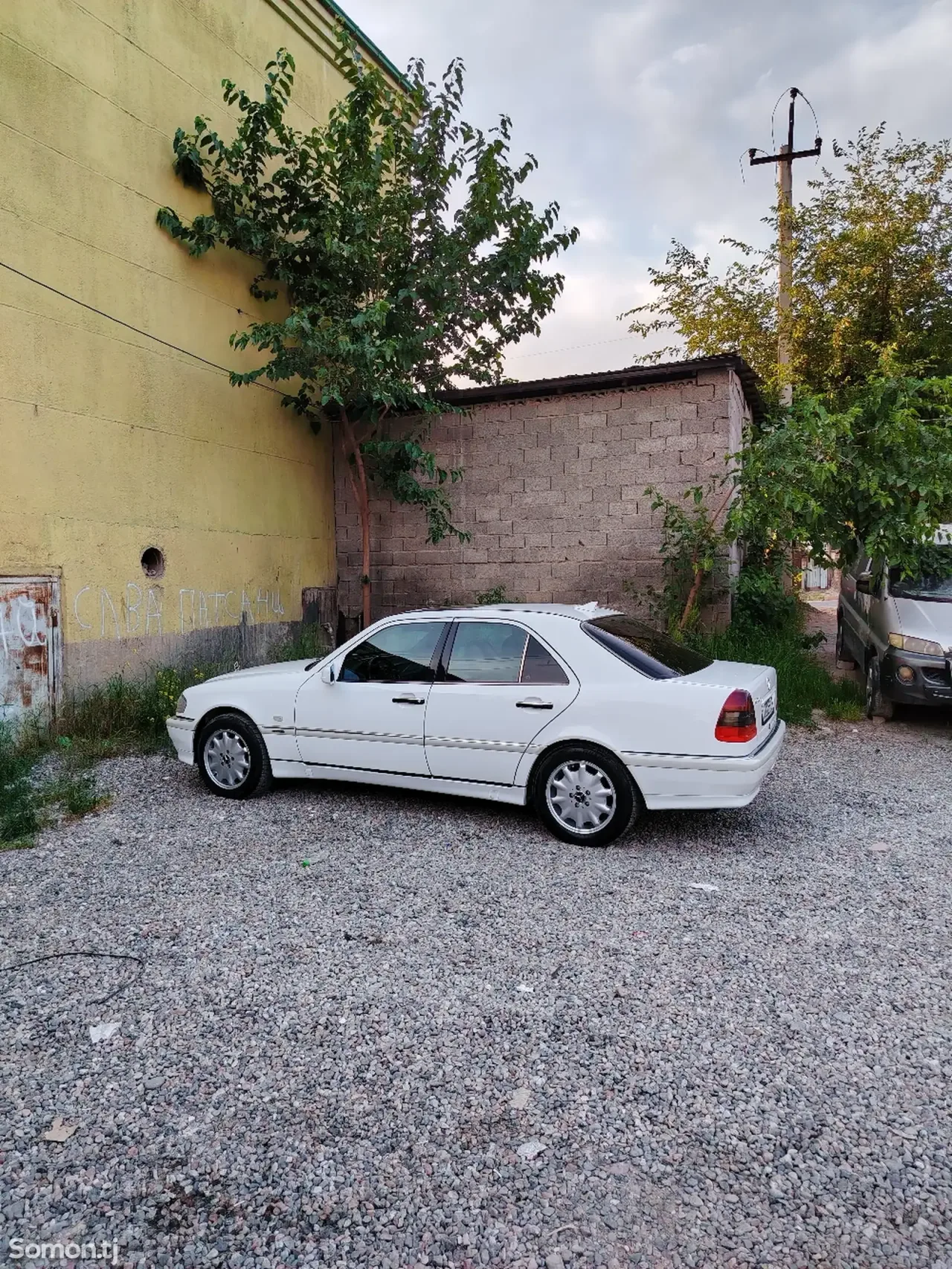 Mercedes-Benz C class 1998 · 2.8 AT