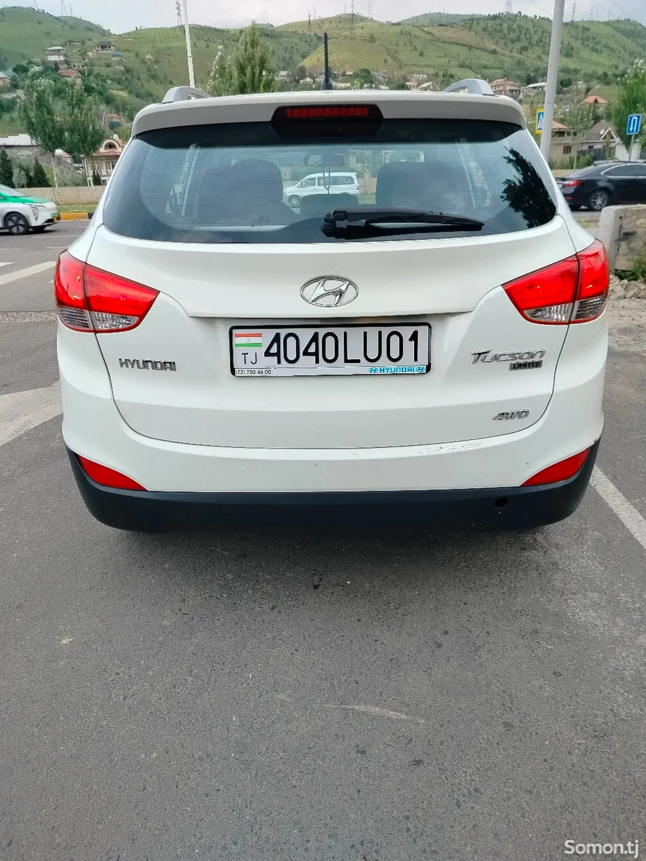 Hyundai Tucson 2011 · 2.4 AT