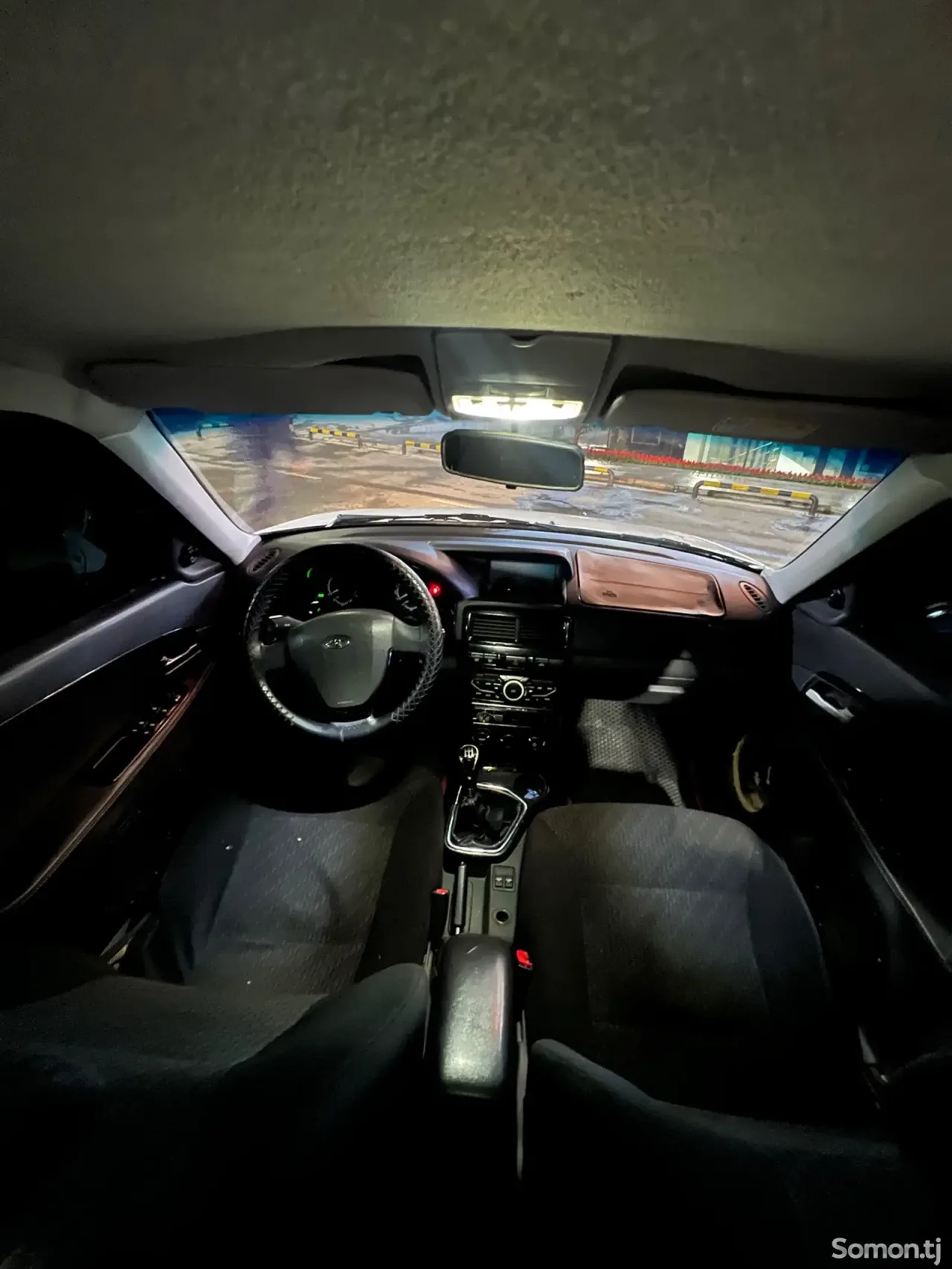 Lada (ВАЗ) Priora 2016 · 1.8 MT