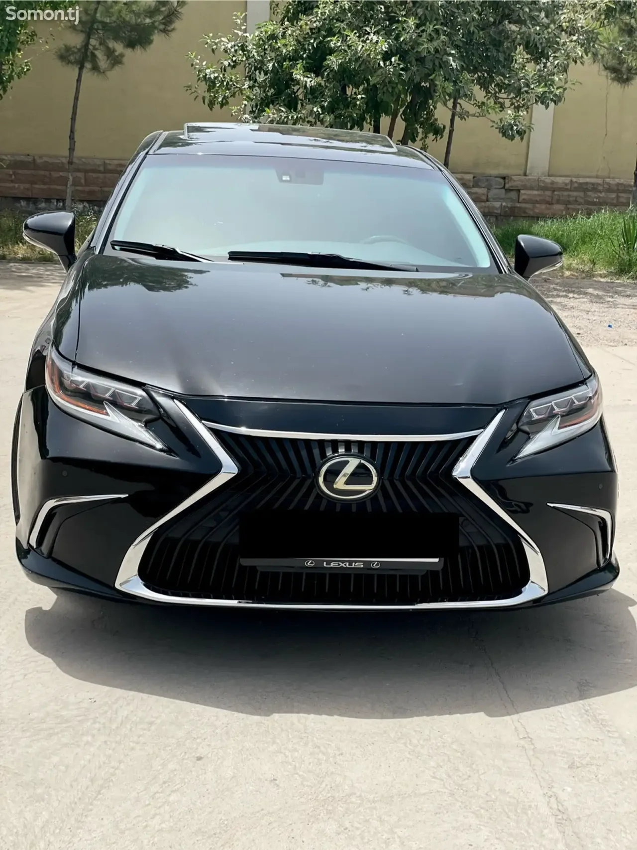 Lexus ES series 2013 · 3.5 AT