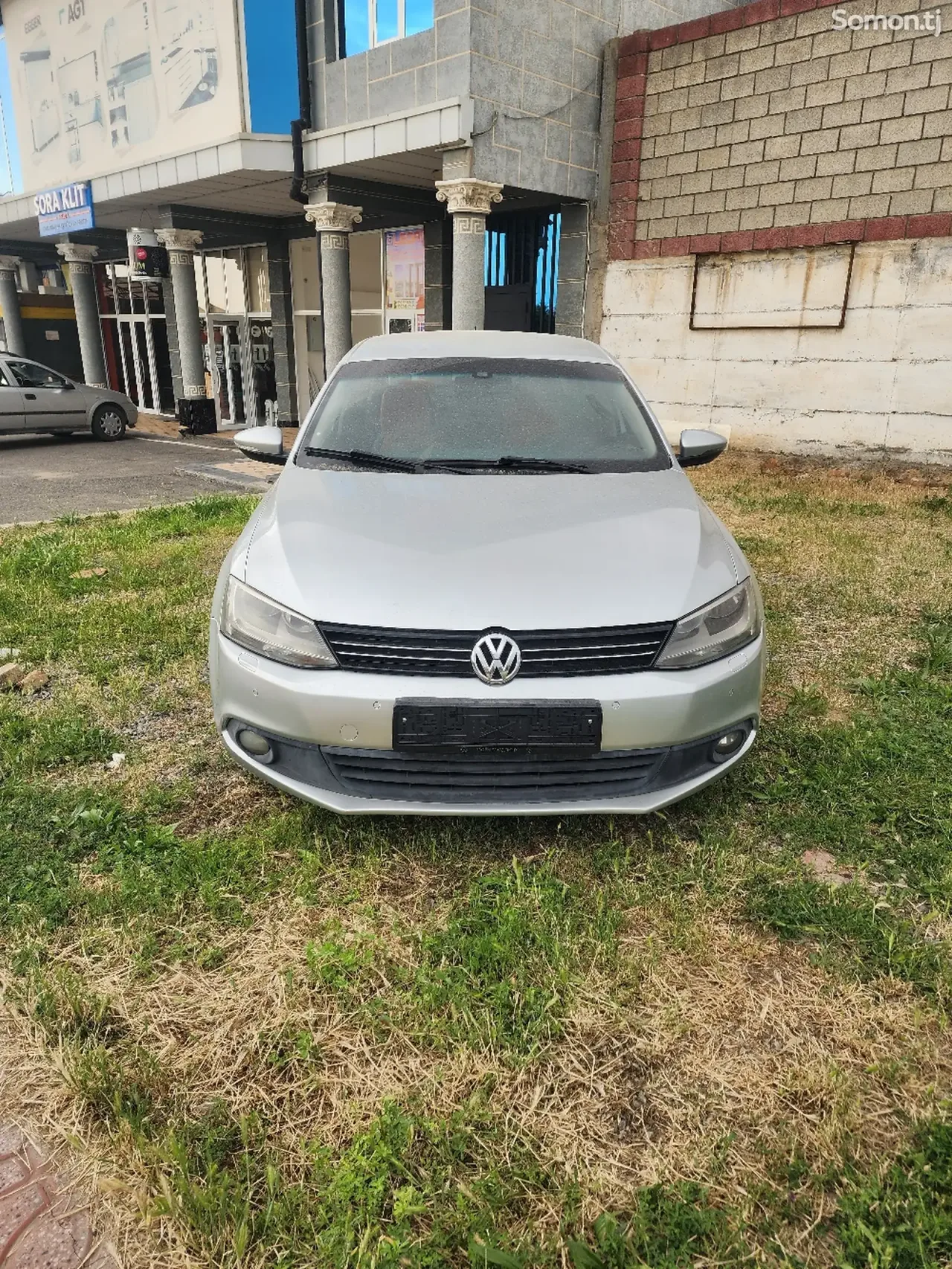 Volkswagen Jetta 2013 · 2.0 AT