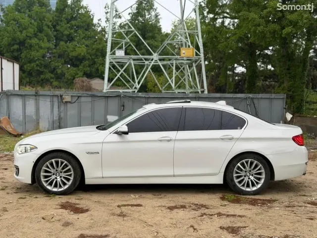 BMW 5 series 2015 · 2.8 AT
