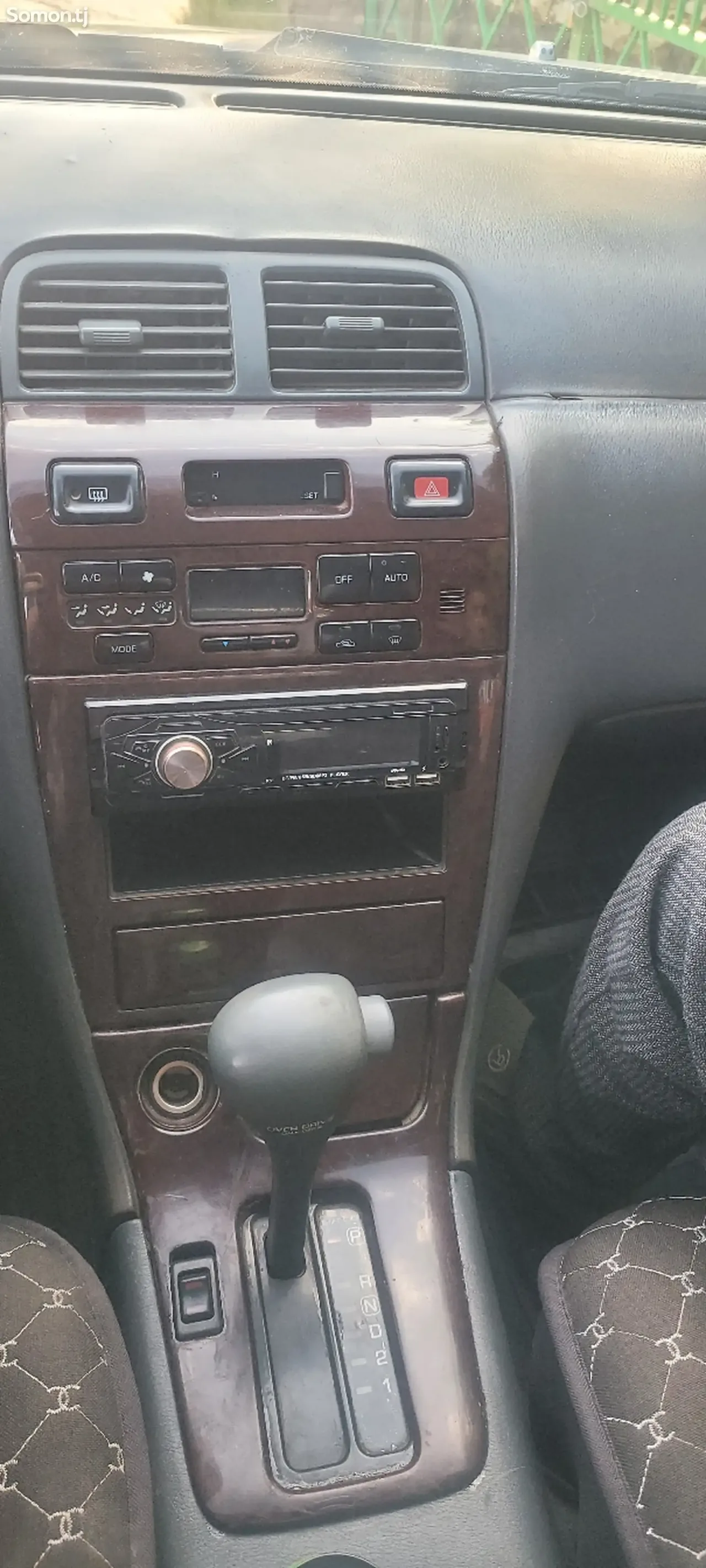 Nissan Cefiro 1997 · 2.0 AT