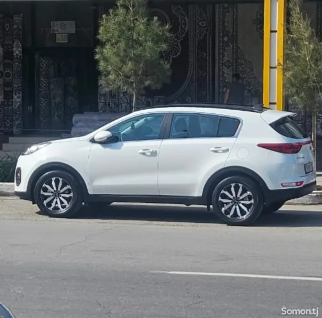 Kia Sportage 2017 · 1.7 AT