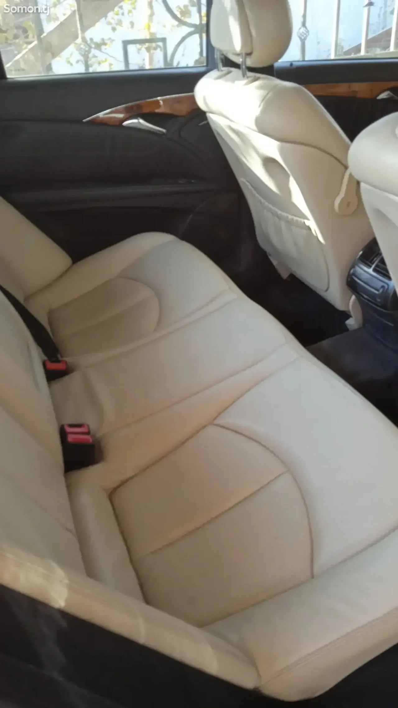 Mercedes-Benz E class 2003 · 2.4 AT