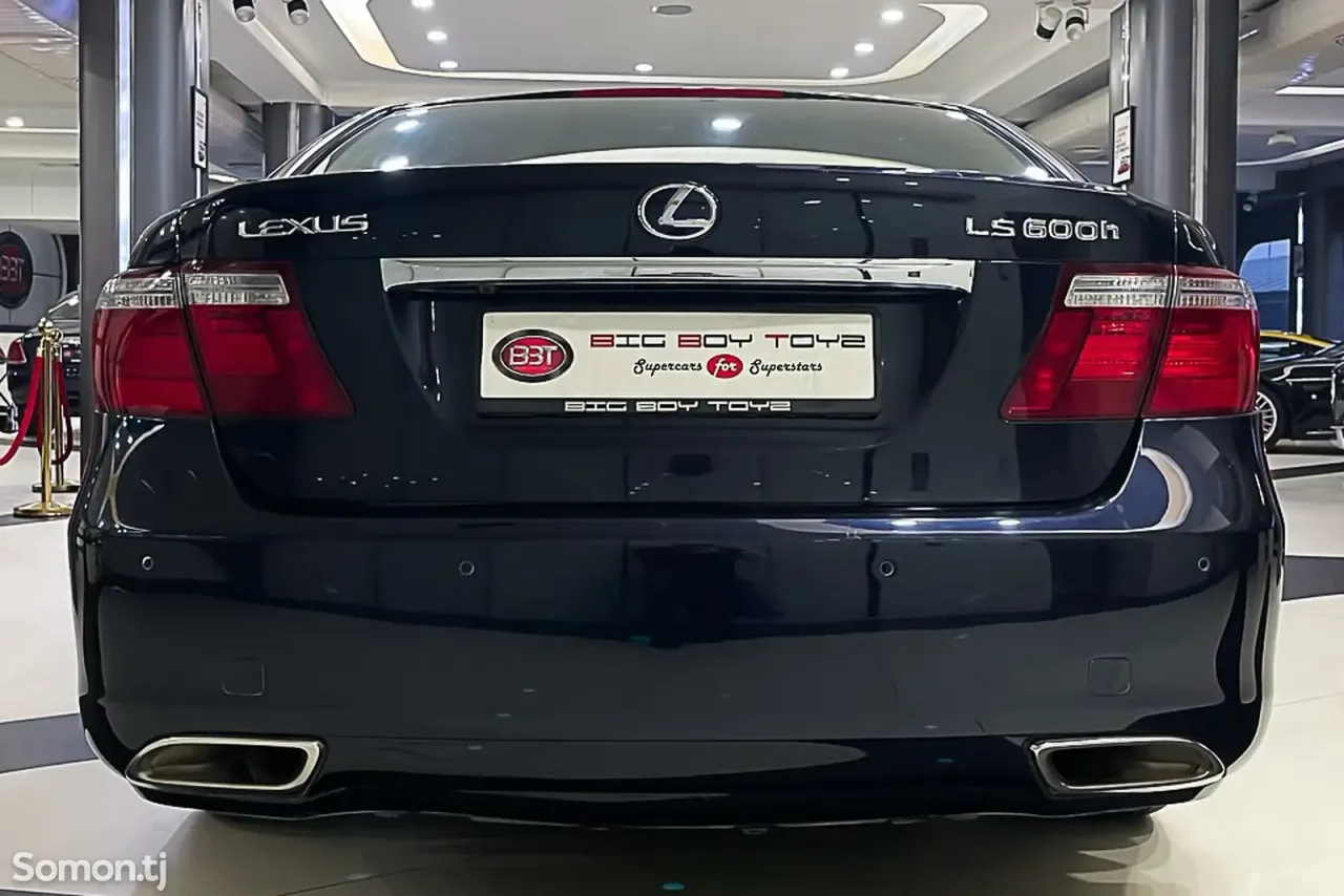 Lexus LS series 2009 · 4.5 AT