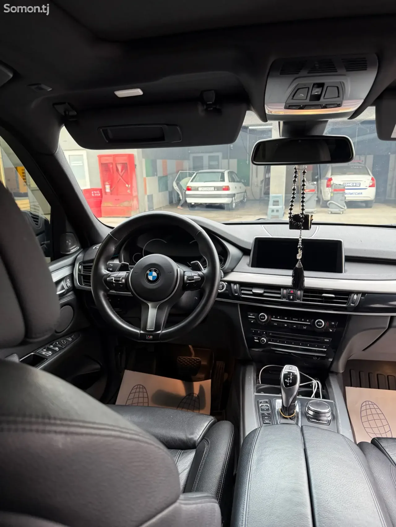 BMW X5 2017 · 3.0 AT