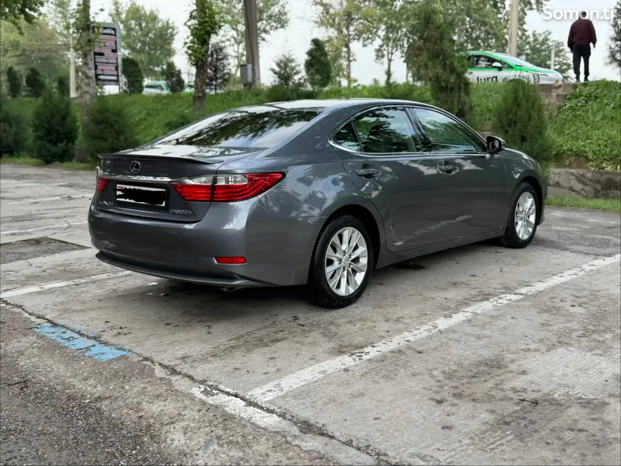 Lexus ES series 2015 · 3.0 AT