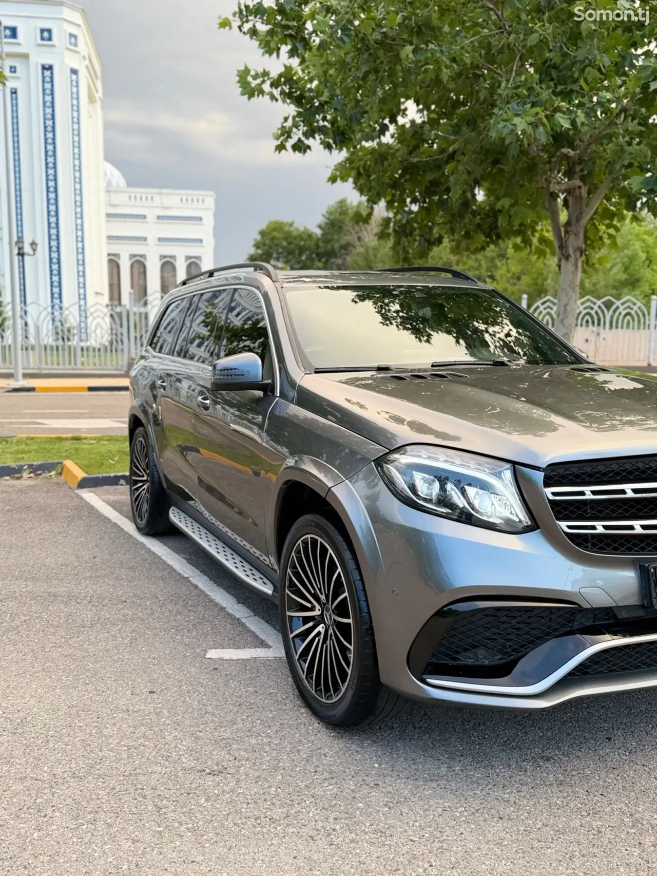 Mercedes-Benz GLS 2017 · 3.0 AT
