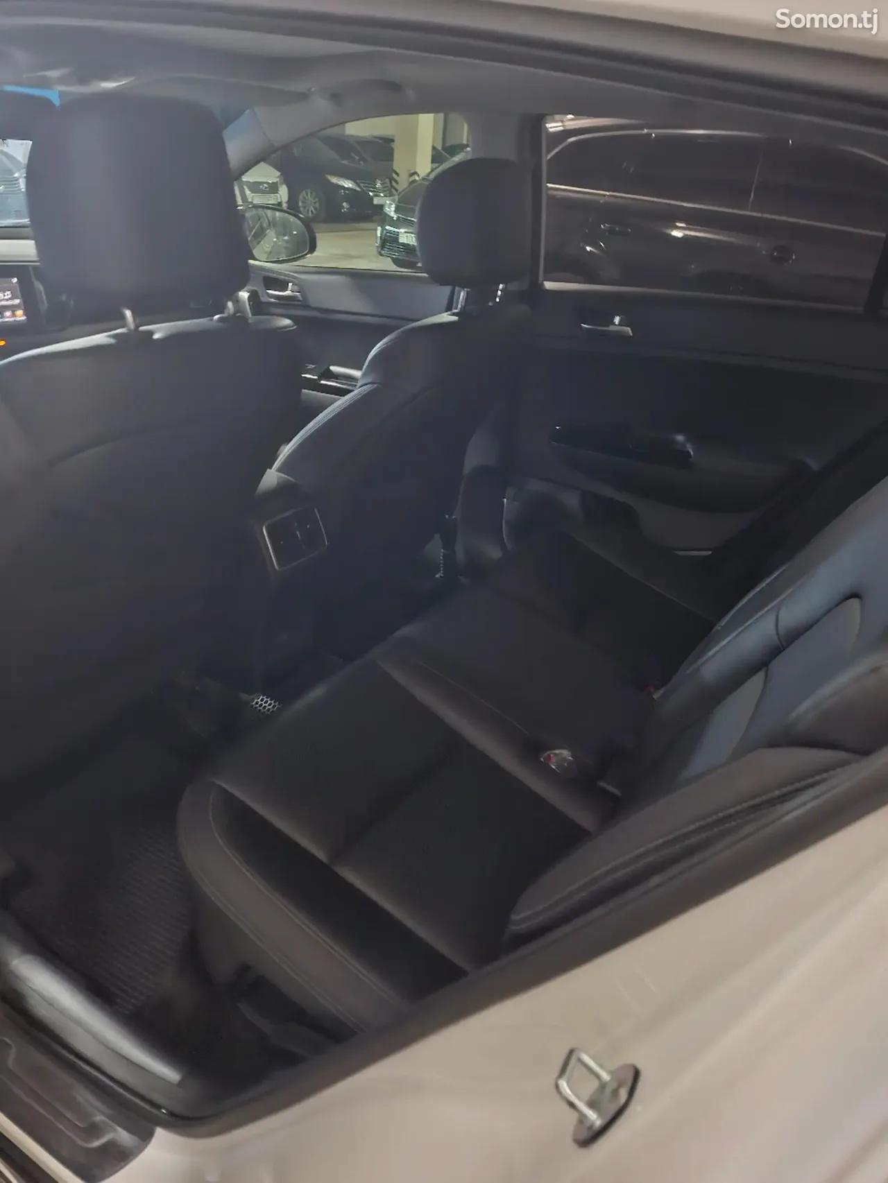 Kia Sportage 2015 · 2.0 AT