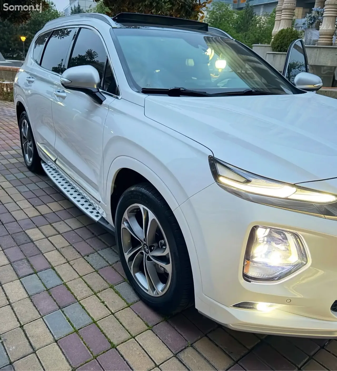 Hyundai Santa Fe 2019 · 2.2 AT