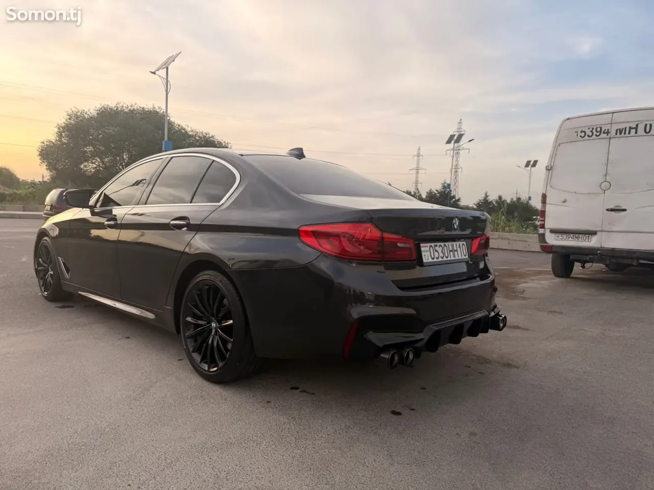 BMW 5 series 2018 · 3.0 AT