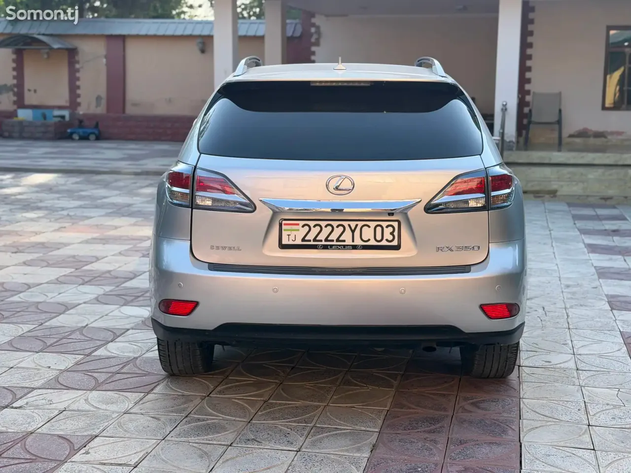 Lexus RX series 2013 · 3.5 AT