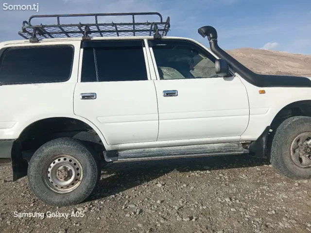 Toyota Land Cruiser 1998 · 4.2 MT