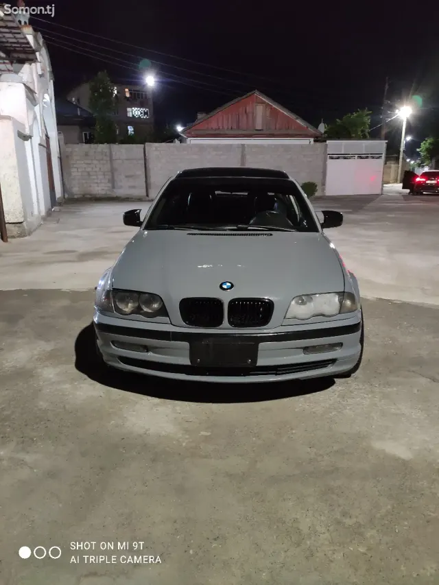 BMW 3 series 2000 · 2.4 AT