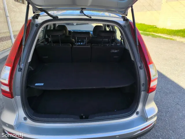 Honda CR-V 2011 · 2.4 AT