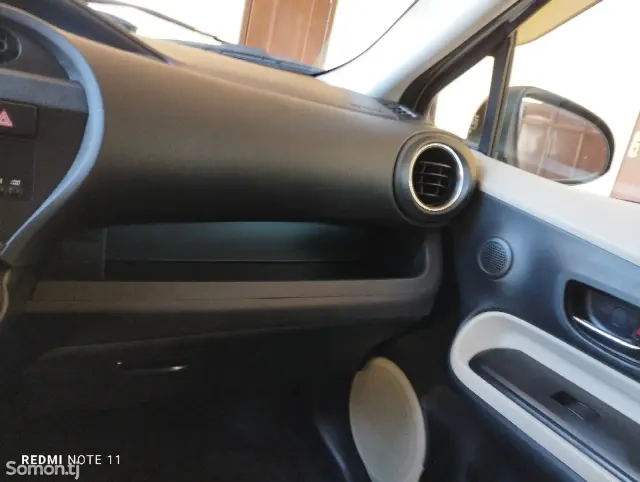 Toyota Aqua 2014 · 1.5 AT