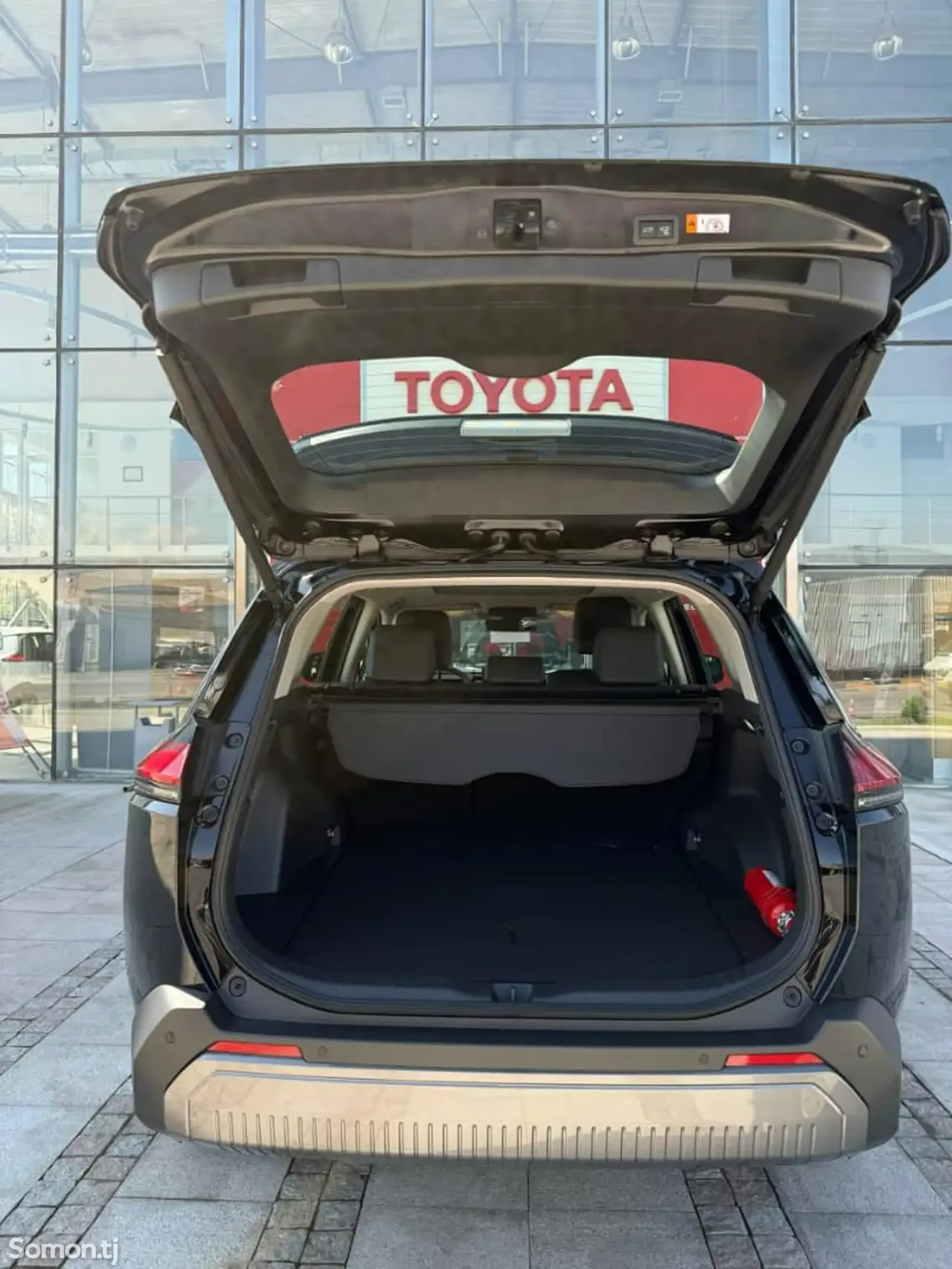 Toyota RAV 4 2026 · 2.5 AT