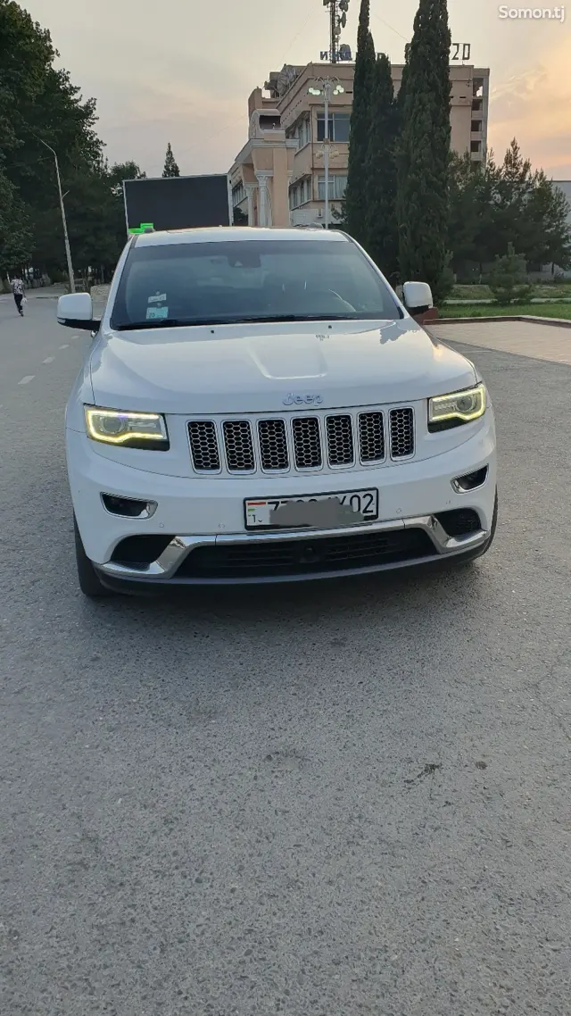 Jeep Grand Cherokee 2014 · 2.7 AT