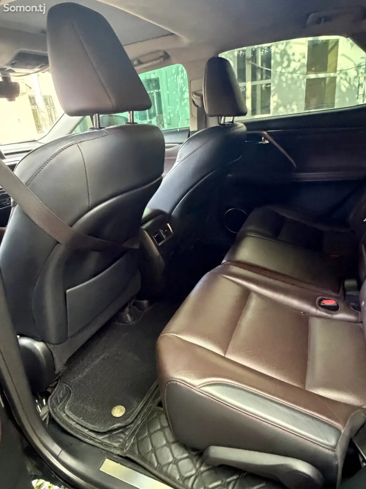Lexus RX series 2017 · 3.5 AT