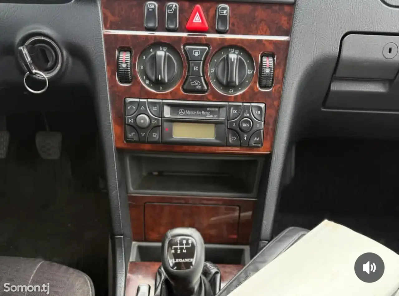 Mercedes-Benz C class 1999 · 2.0 MT