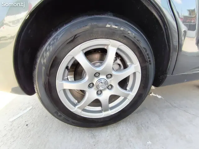 Toyota Corolla Verso 2006 · 1.8 MT