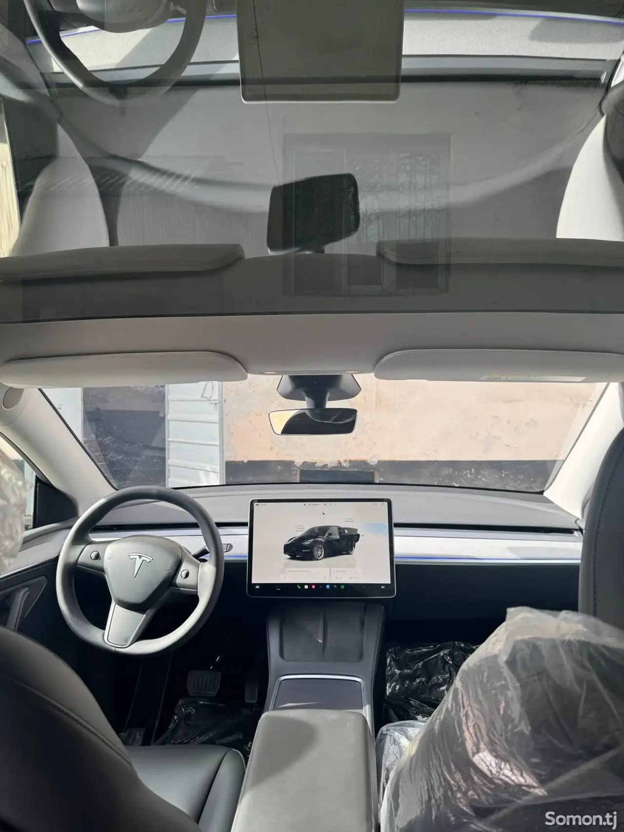 Tesla Model Y 2025 · 6.5 AT