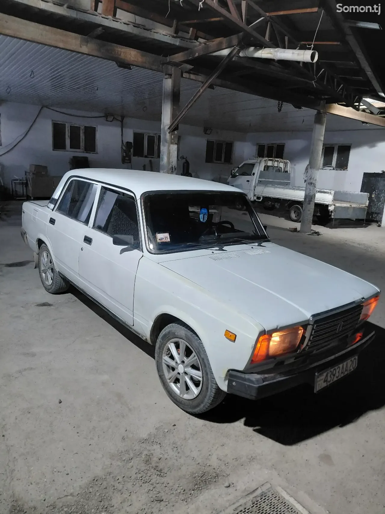 Lada (ВАЗ) 2107 1996 · 0.7 MT
