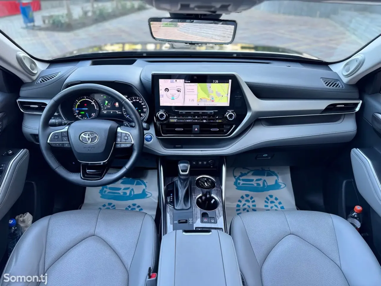 Toyota Highlander 2021 · 2.5 AT
