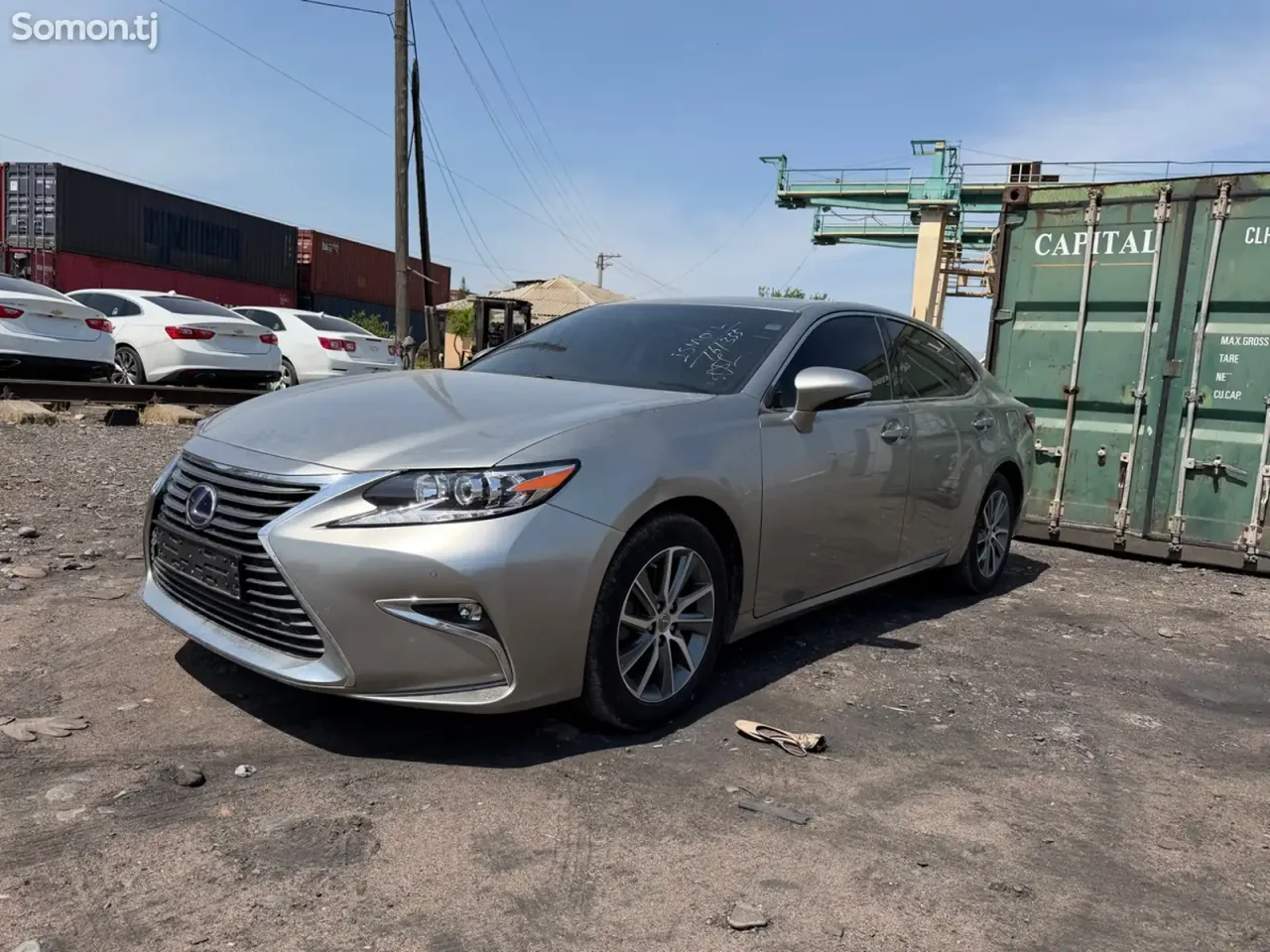 Lexus ES series 2017 · 3.0 AT