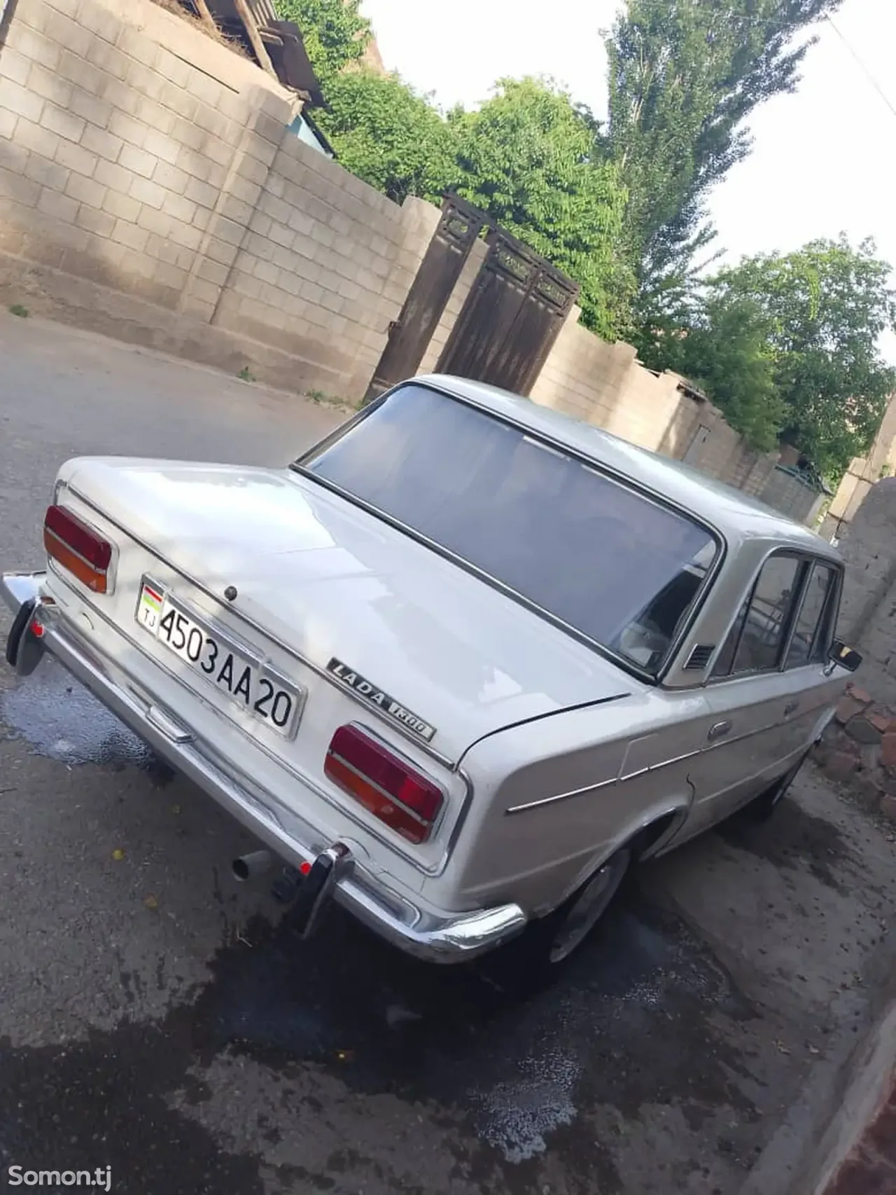 Lada (ВАЗ) 2103 1983 · 1.3 MT