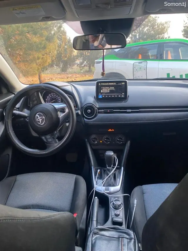 Toyota Yaris 2018 · 1.8 AT