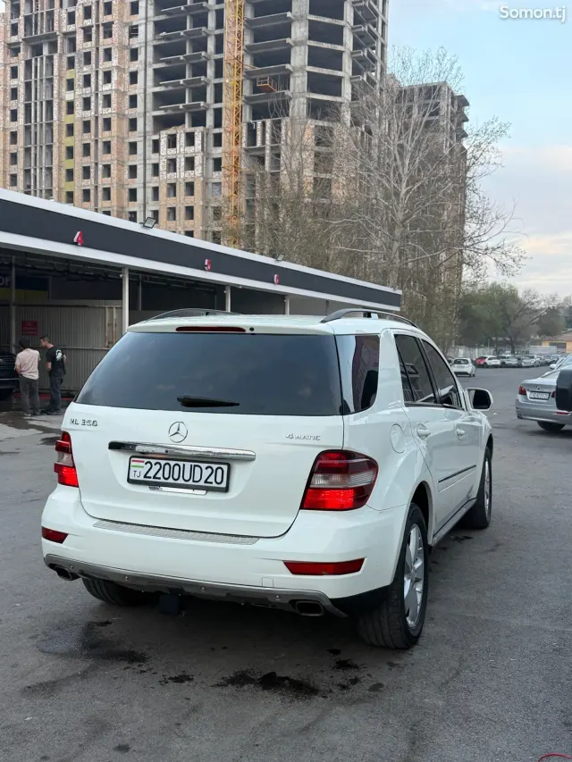 Mercedes-Benz ML class 2009 · 3.5 AT