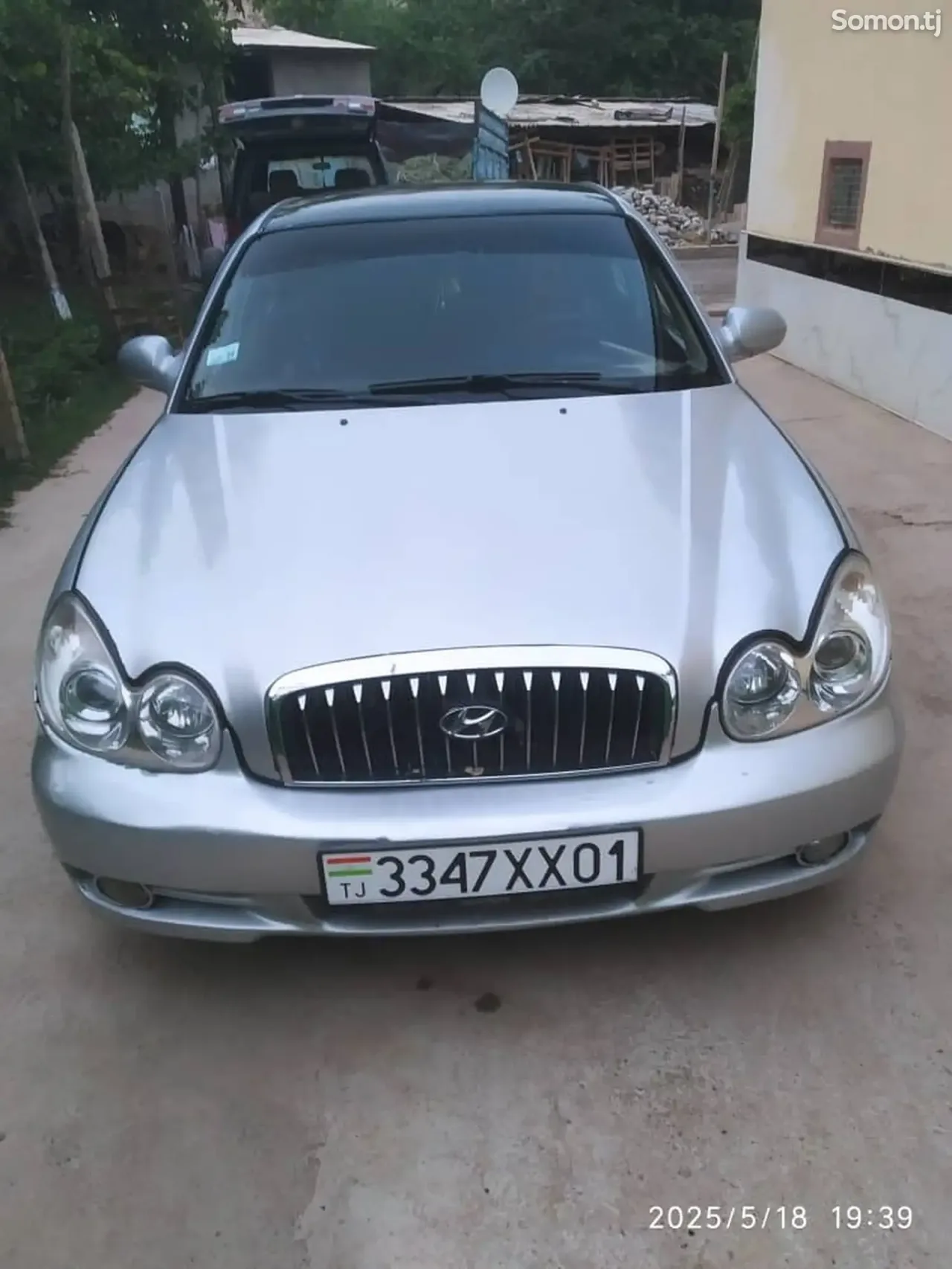 Hyundai Sonata 2004 · 2.0 MT