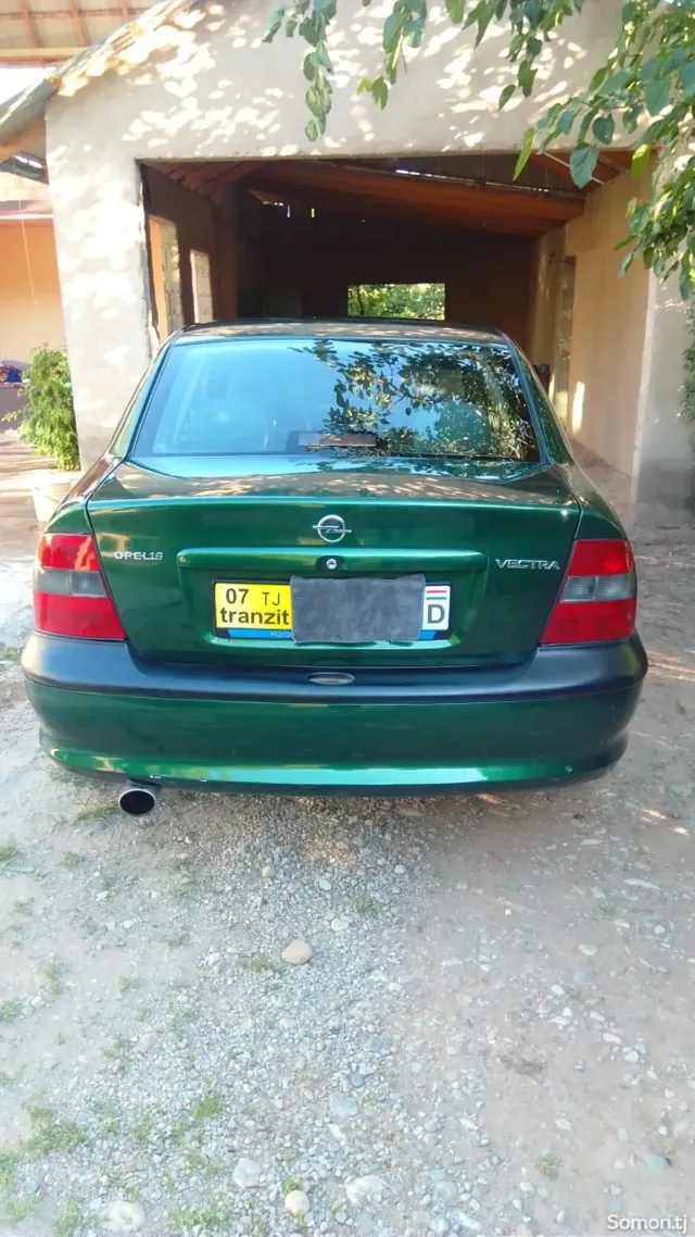 Opel Vectra B 1997 · 1.6 MT