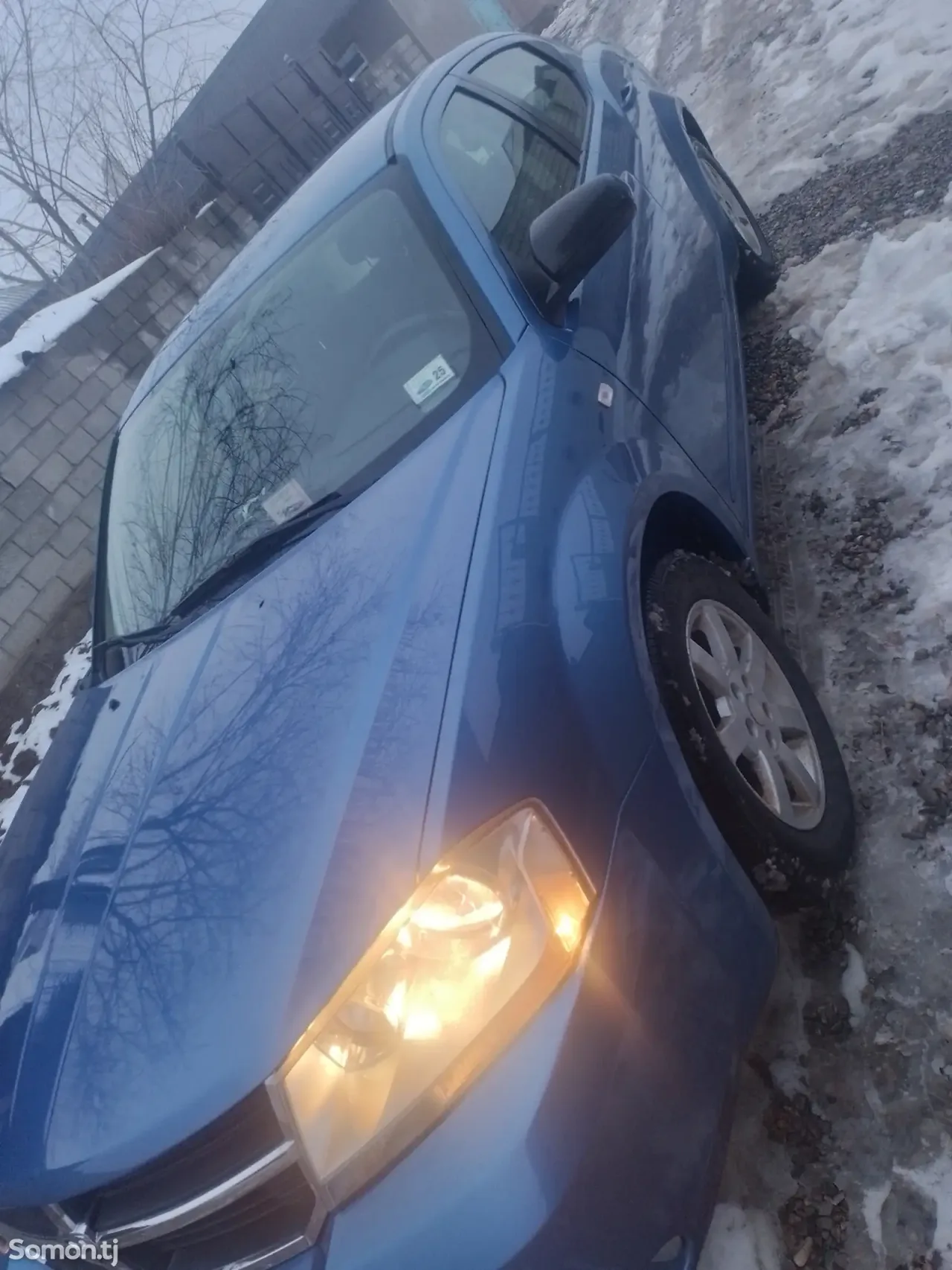Dodge Charger 2010 · 2.0 MT