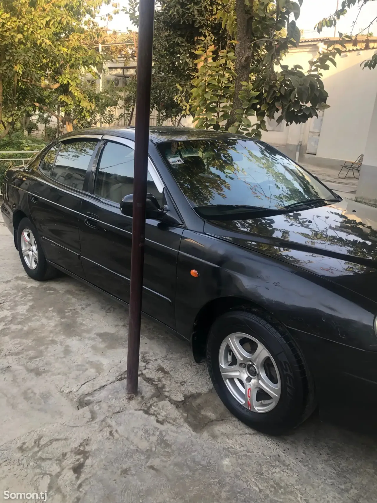 Daewoo Leganza 1999 · 1.8 MT