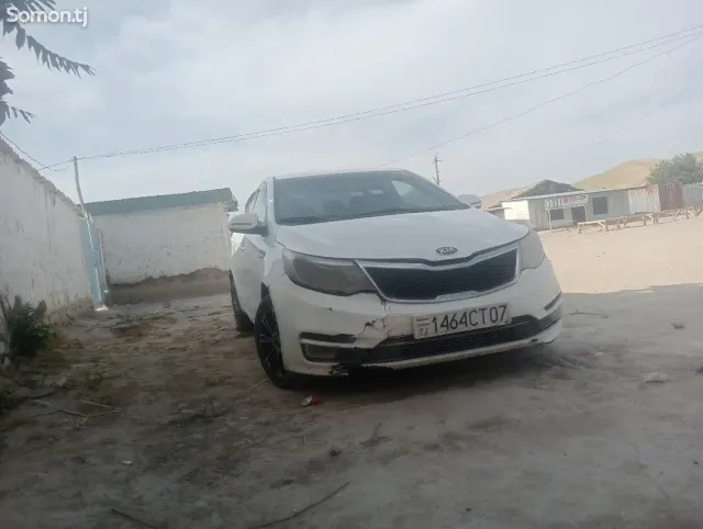 Kia Rio 2016 · 1.6 MT