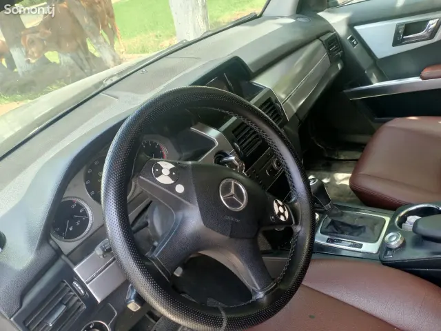 Mercedes-Benz GLK class 2011 · 3.5 AT